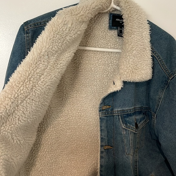 Jean Jacket - Picture 3 of 4